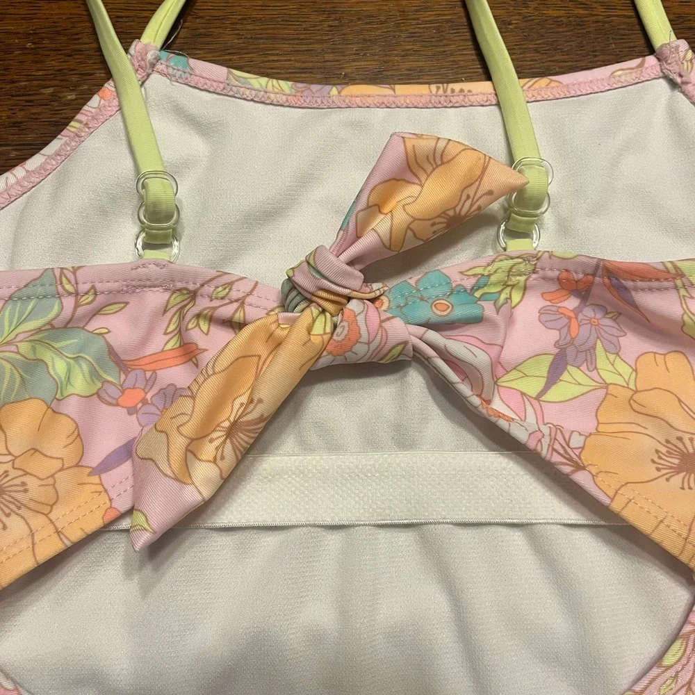 Justice Floral Girls Cute One Piece Swimsuit L 12/14 Swimwear Tie Detail at Back - Picture 5 of 11